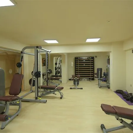 Aqua & Elegance Thalasso מלון