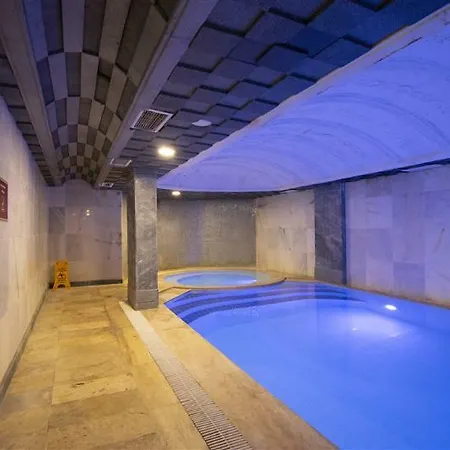Aqua & Elegance Thalasso Hotell 5*