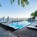 Отель Aqua & Elegance Thalasso 5*