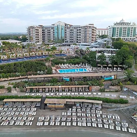 Aqua & Elegance Thalasso Resort 5*