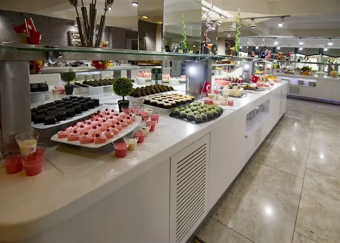 Отель Aqua & Elegance Thalasso 5*